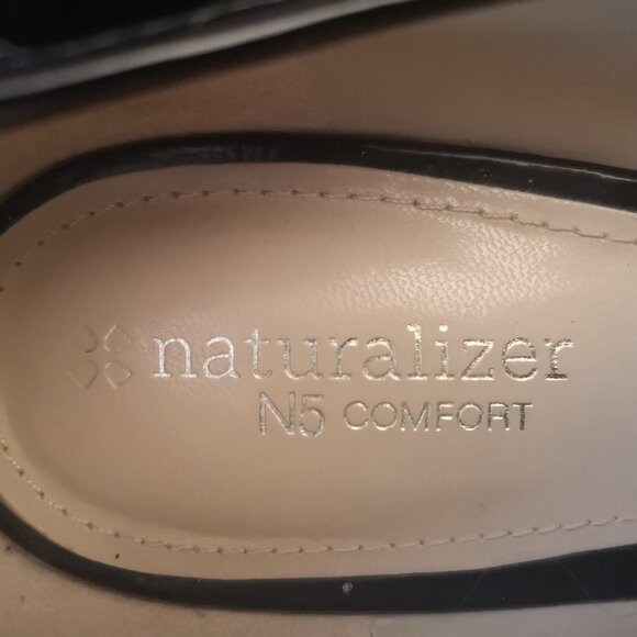 Naturalizer N5 Comfort Ladies Black Dress Shoes - Picture 4 of 10